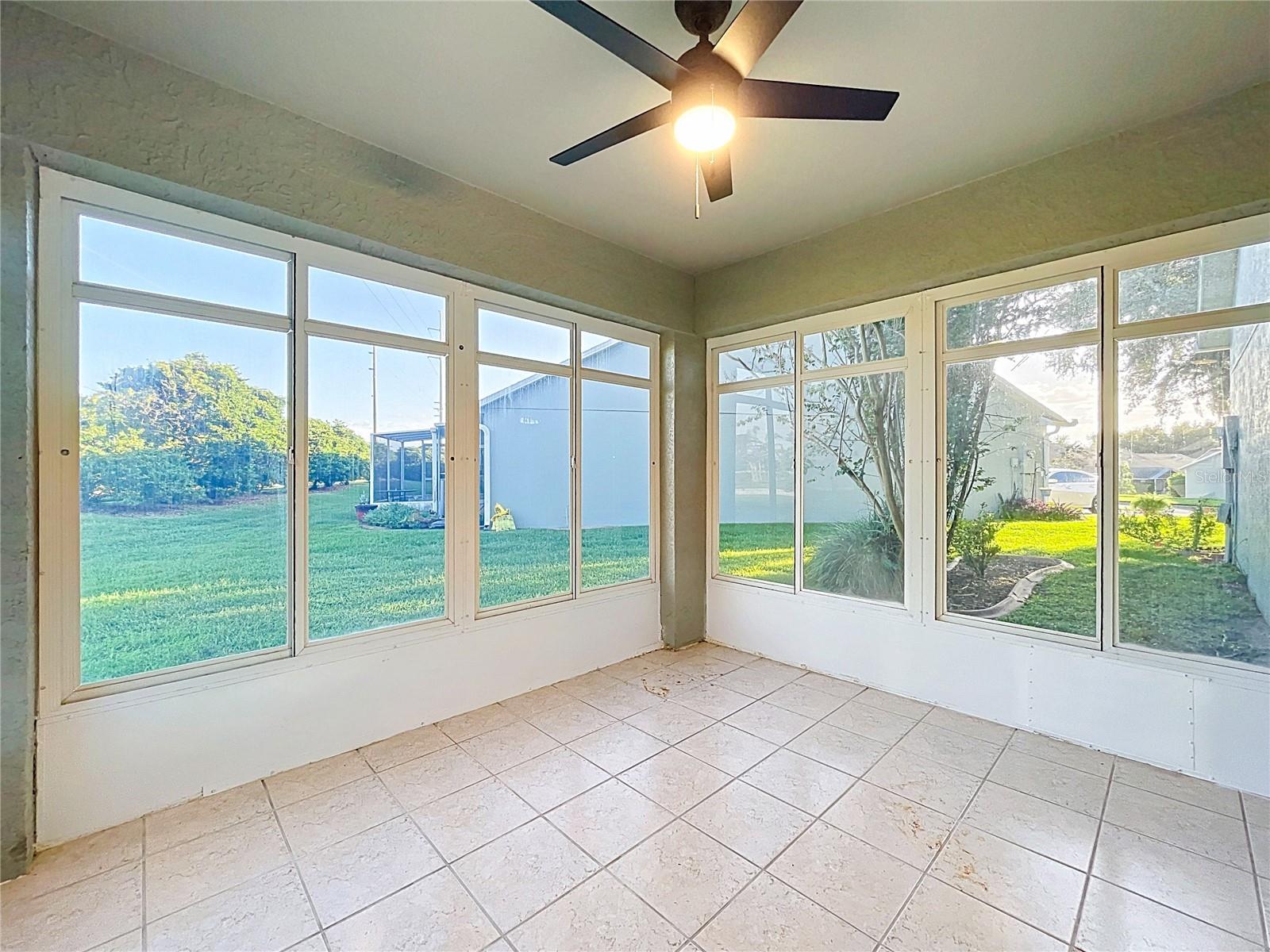 Image 40 of 50 For 654 Harbor Villa Court