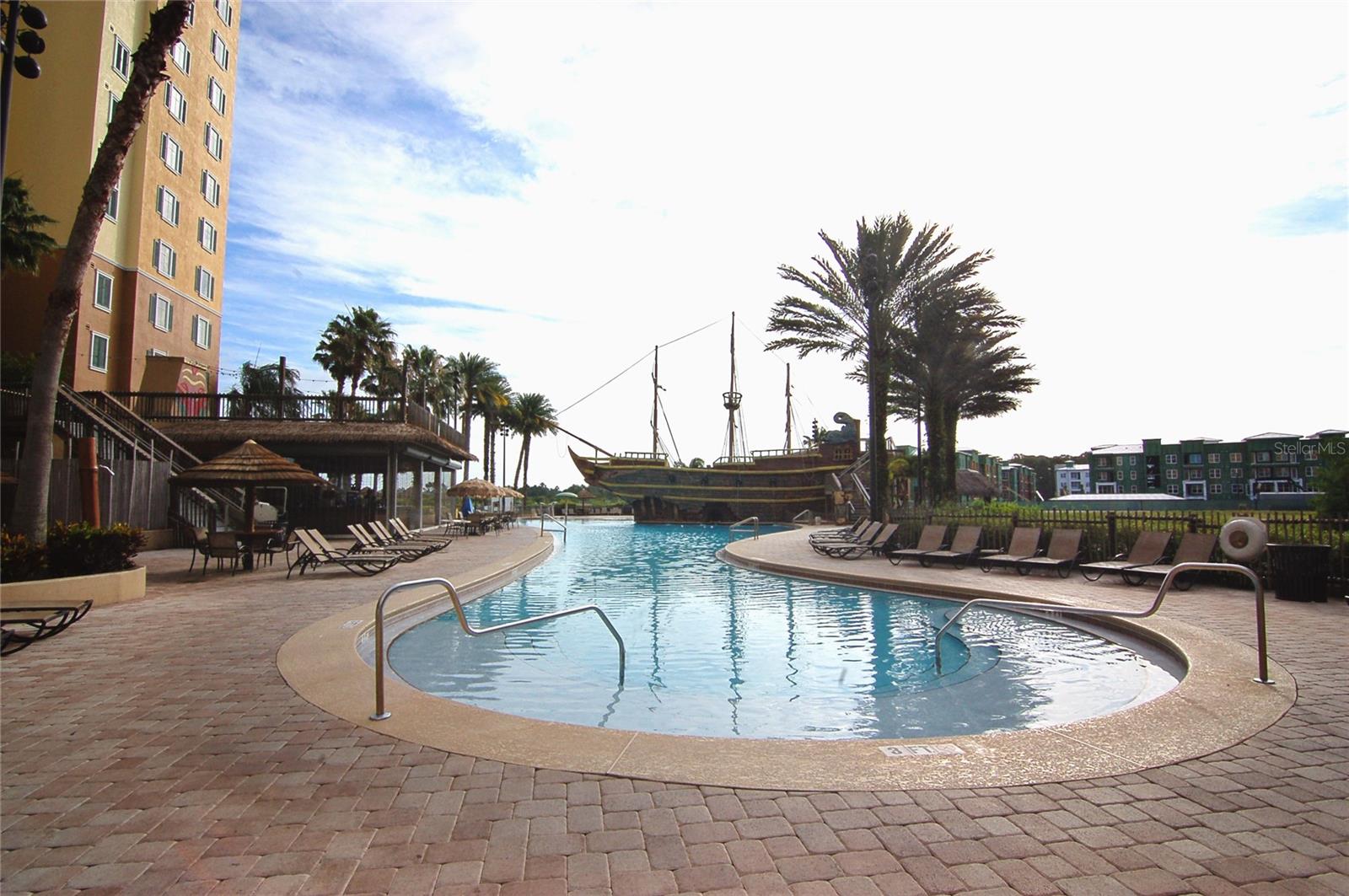 Image 32 of 40 For 8125 Resort Village Drive 5612
