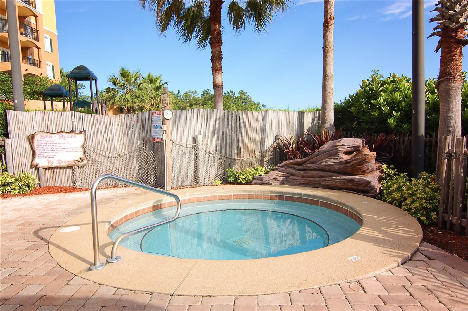 Image 33 of 40 For 8125 Resort Village Drive 5612