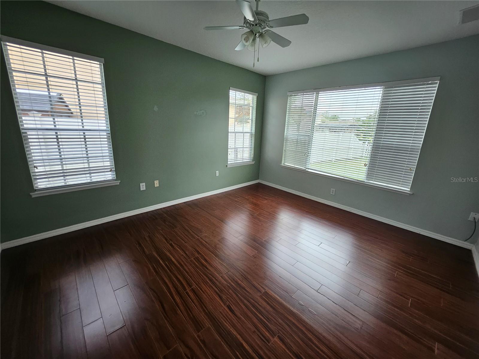 Image 13 of 20 For 1625 Caribou Hunt Trail