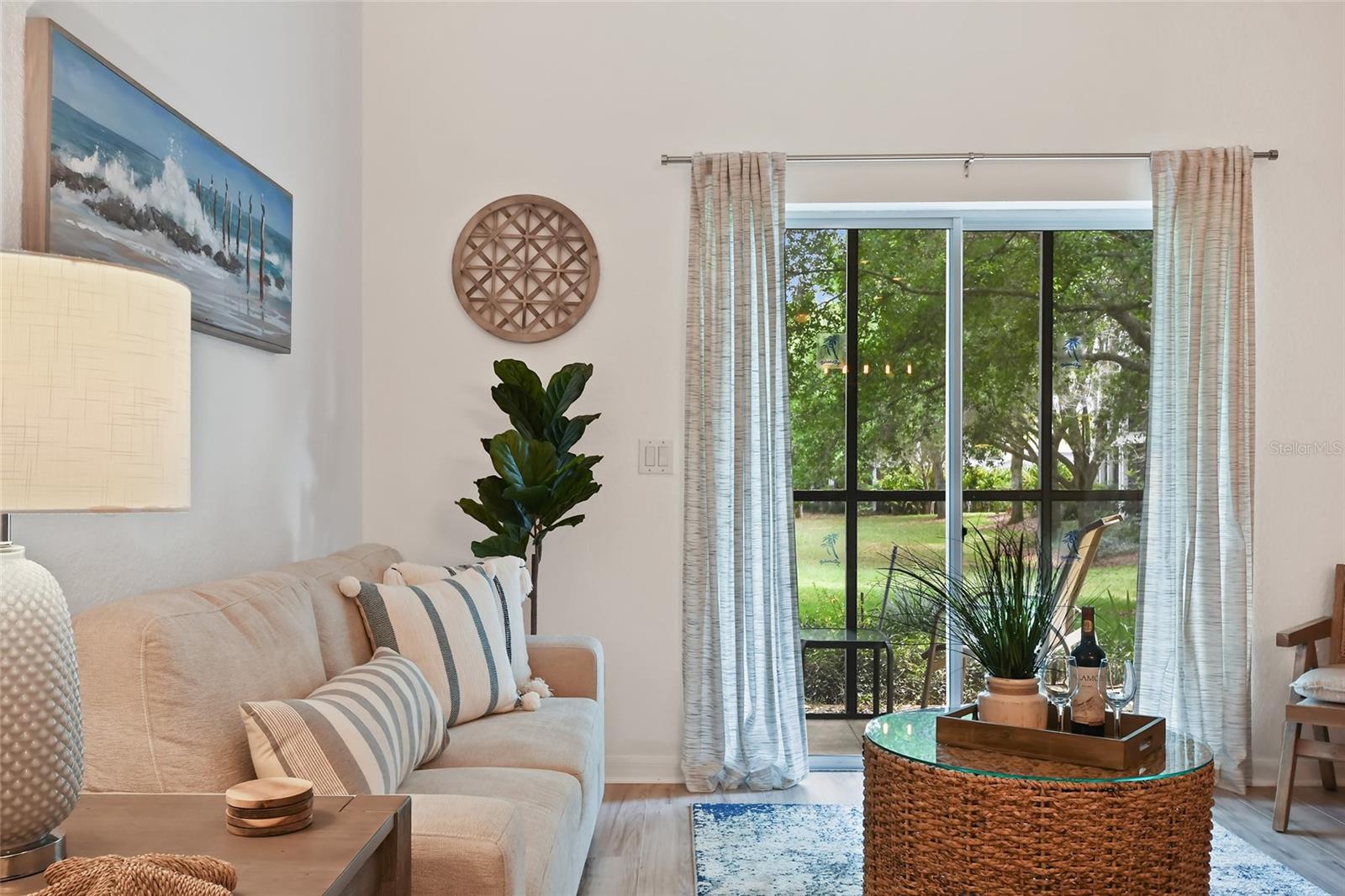 Image 16 of 31 For 505 Lucaya Loop 505