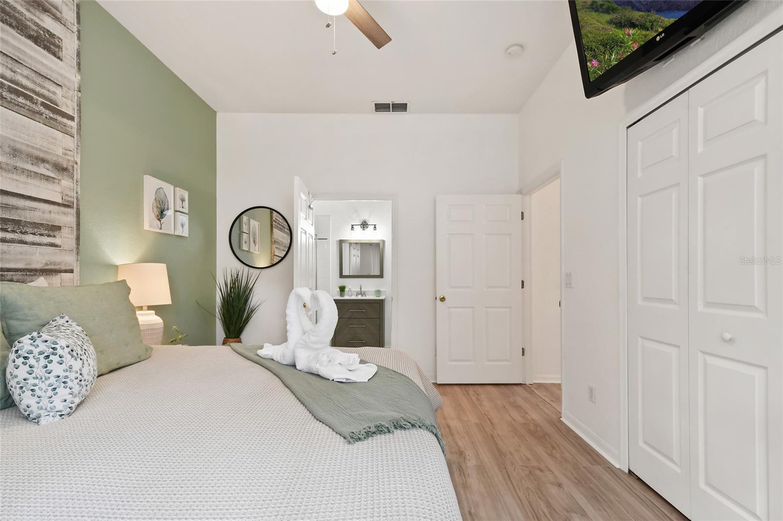 Image 22 of 31 For 505 Lucaya Loop 505