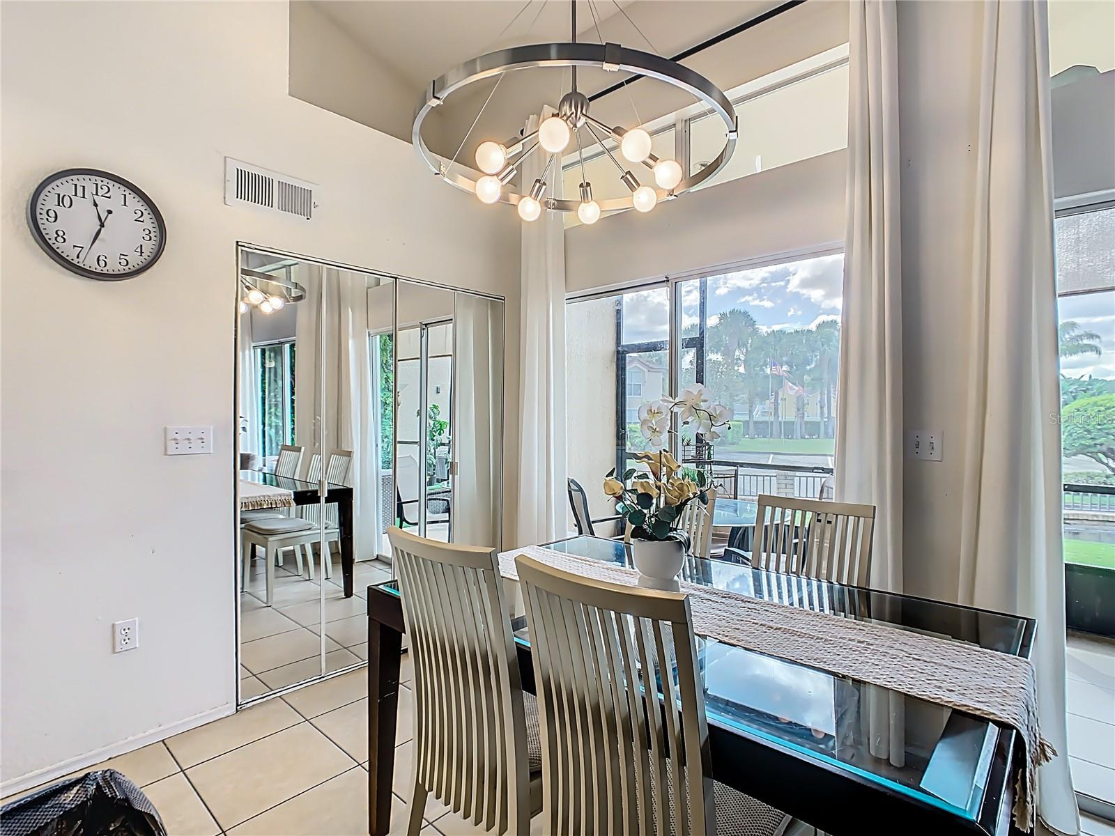 Image 12 of 40 For 3150 Tamarind Circle