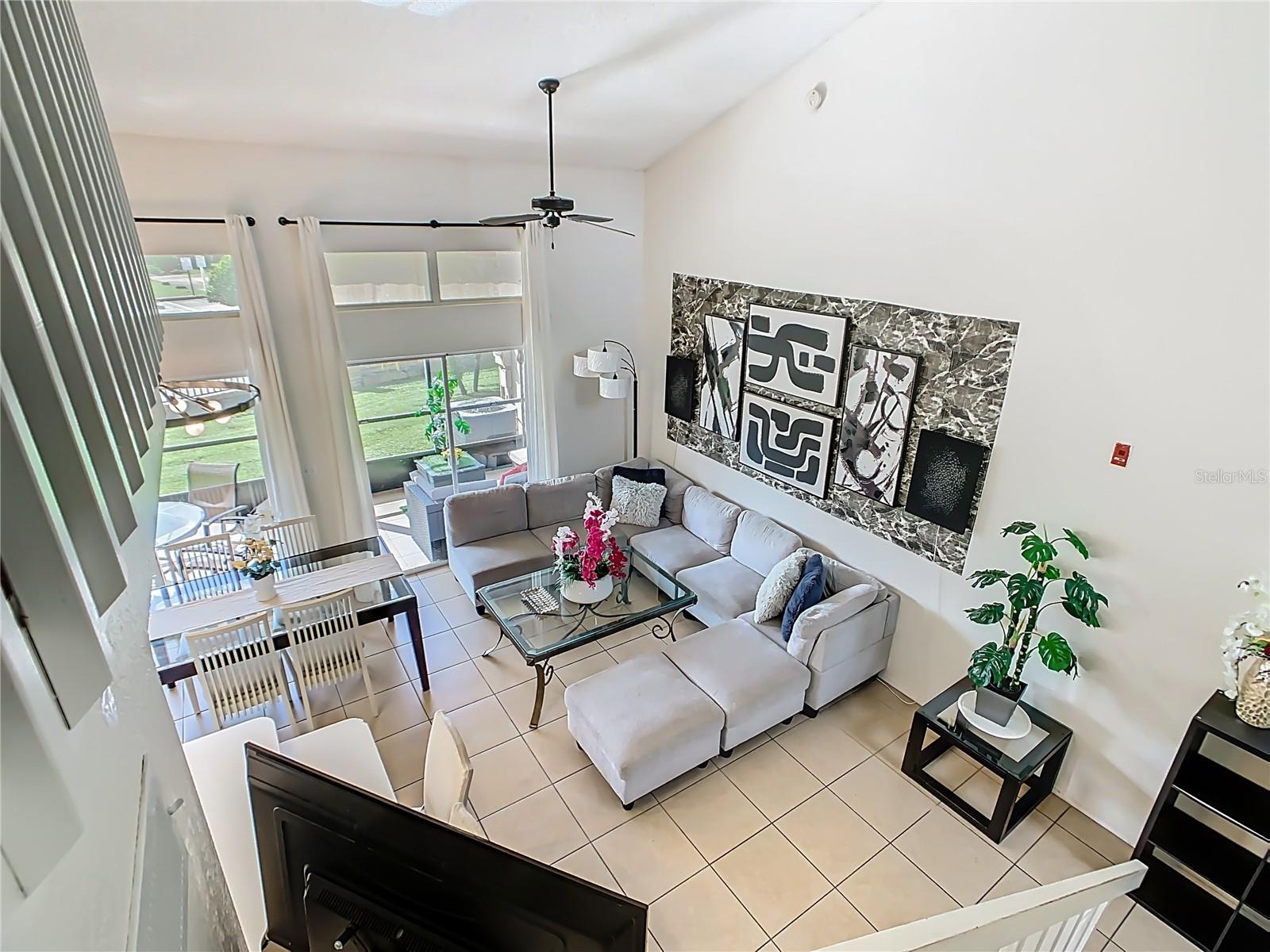 Image 18 of 40 For 3150 Tamarind Circle