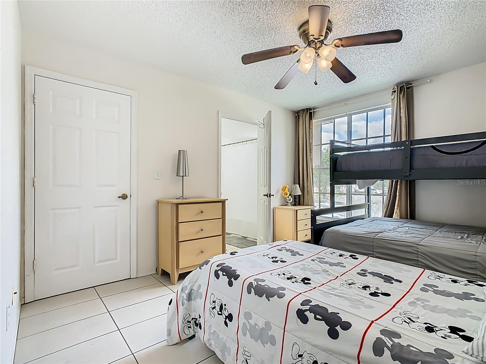 Image 22 of 40 For 3150 Tamarind Circle