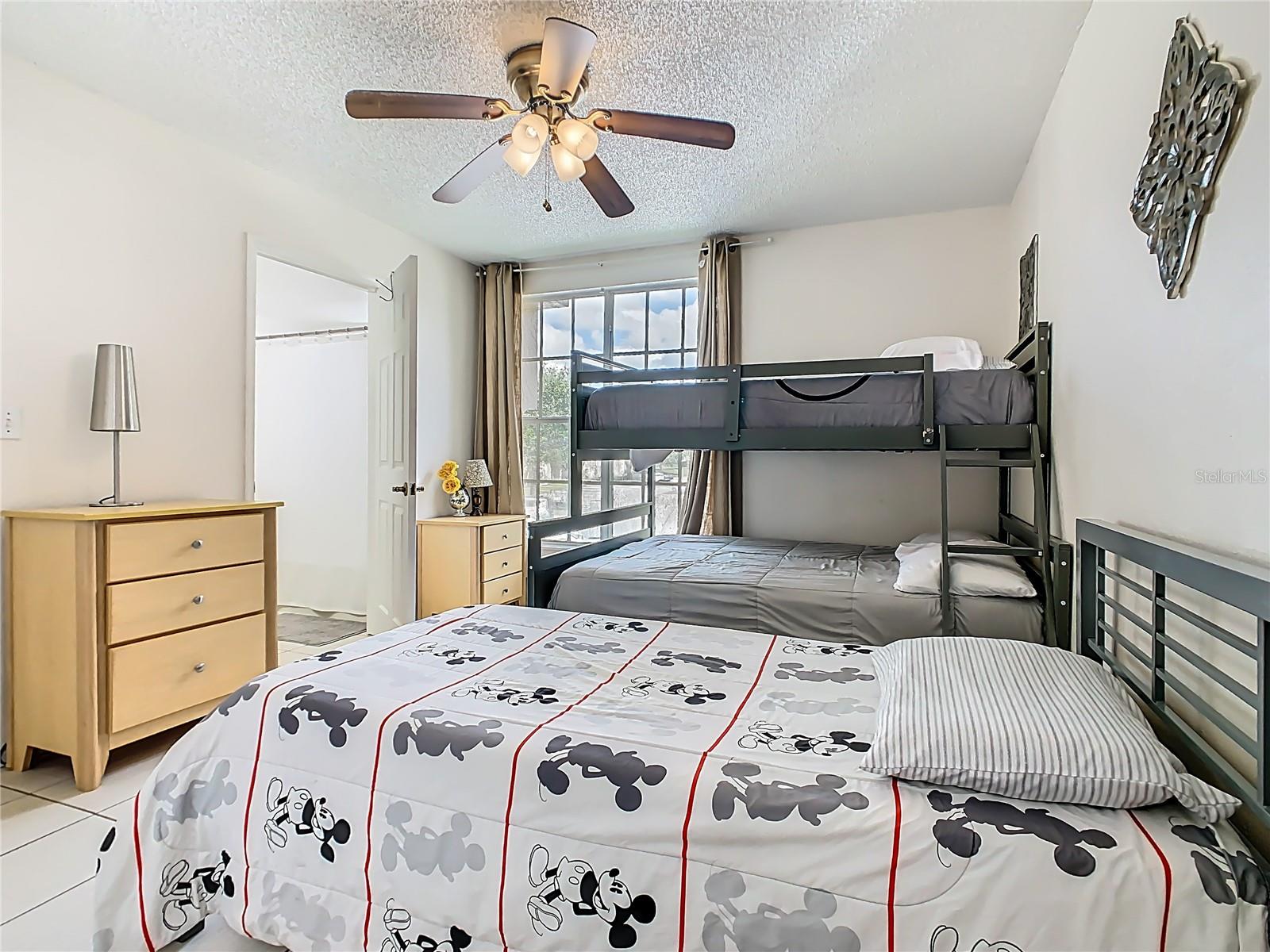 Image 23 of 40 For 3150 Tamarind Circle