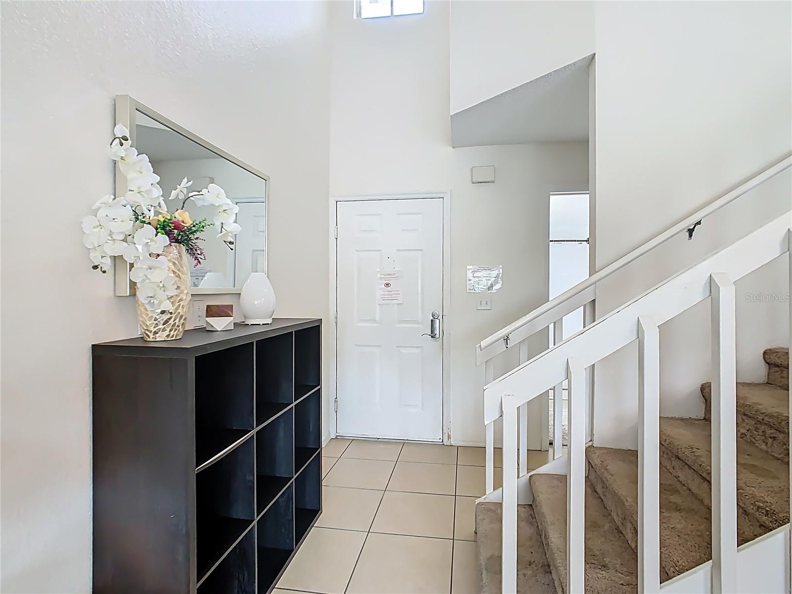 Image 3 of 40 For 3150 Tamarind Circle