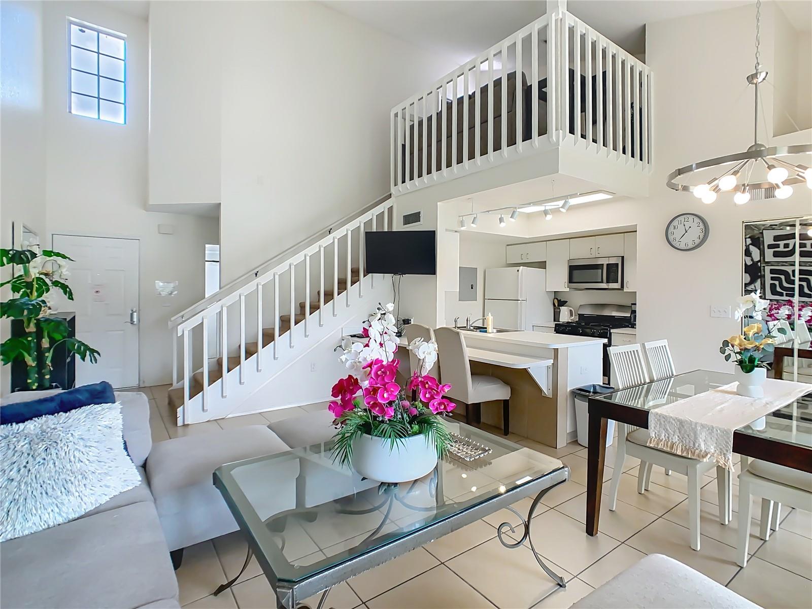 Image 8 of 40 For 3150 Tamarind Circle