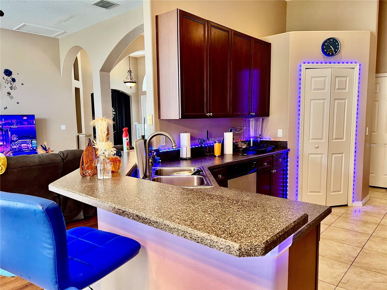 Image 22 of 37 For 4637 Huron Bay Circle