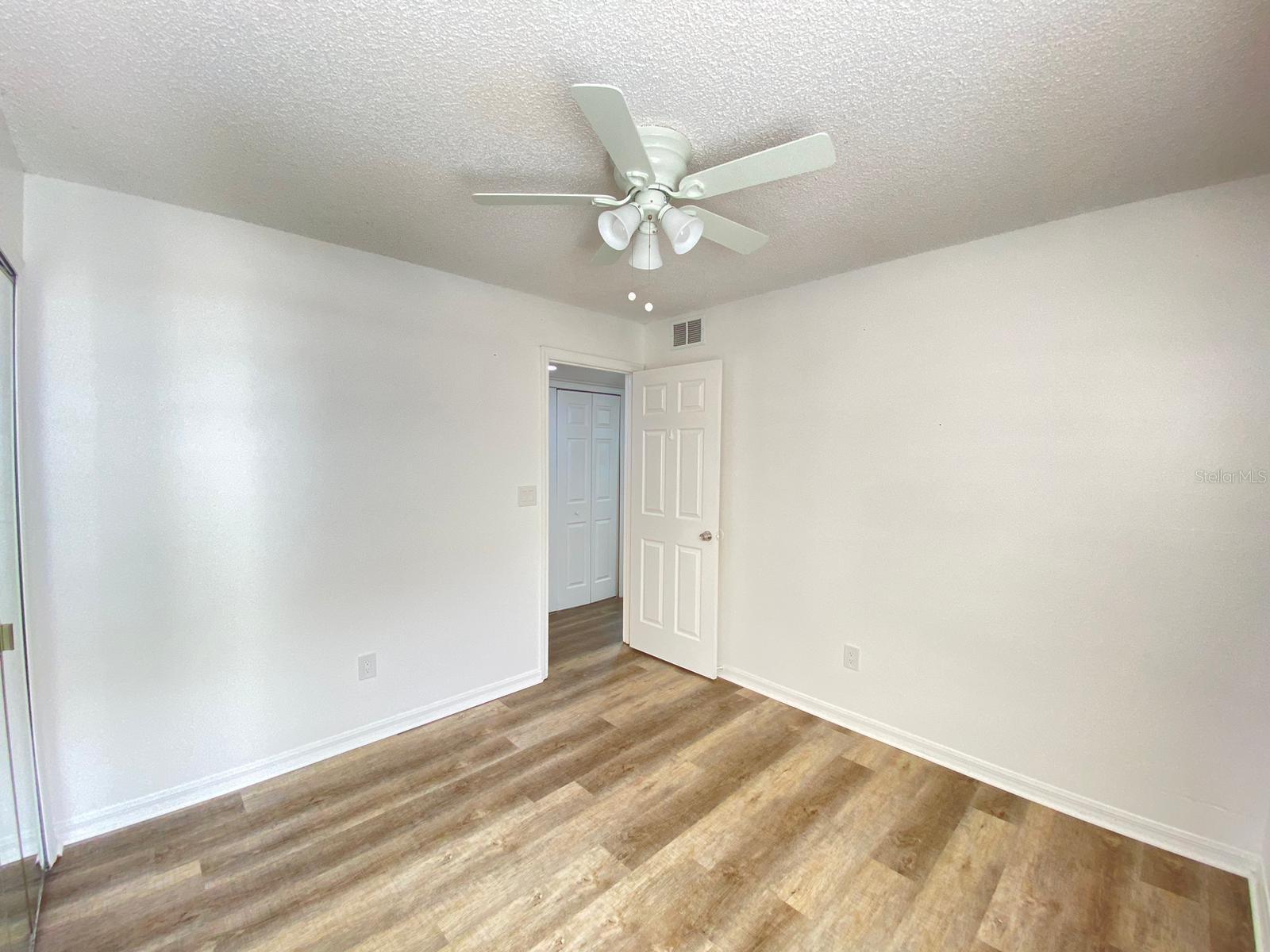 Image 21 of 32 For 2751 Poinciana Boulevard 27