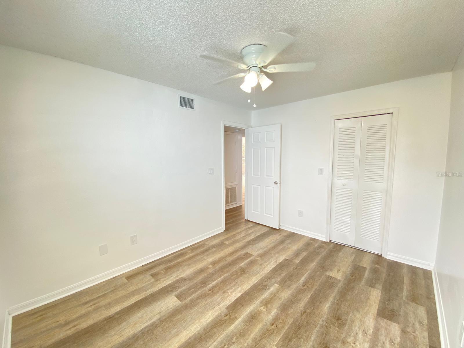 Image 27 of 32 For 2751 Poinciana Boulevard 27