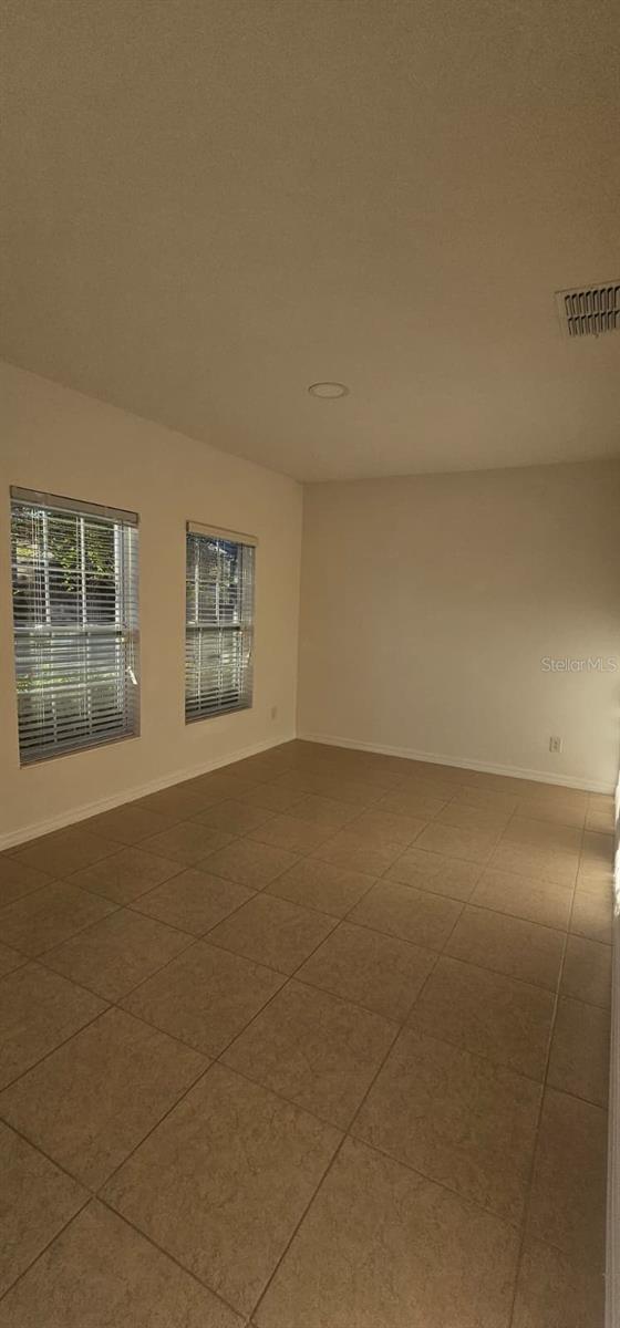 Image 6 of 17 For 279 Williamson Drive