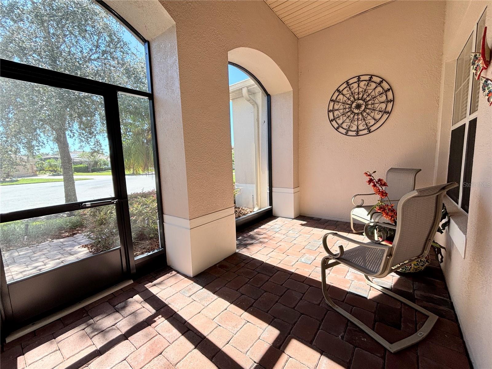 Image 3 of 41 For 113 Tivoli Trace Ct