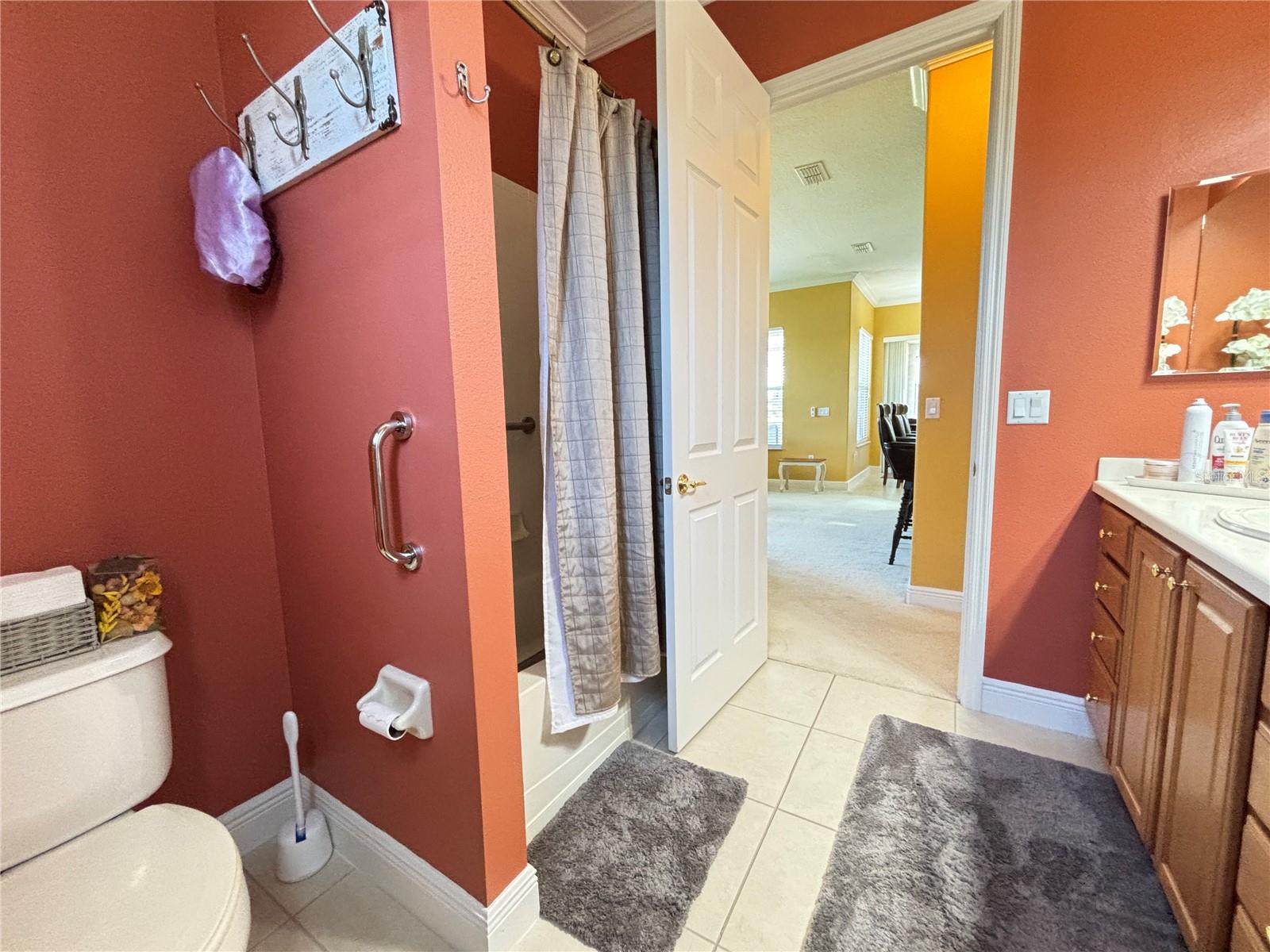 Image 32 of 41 For 113 Tivoli Trace Ct