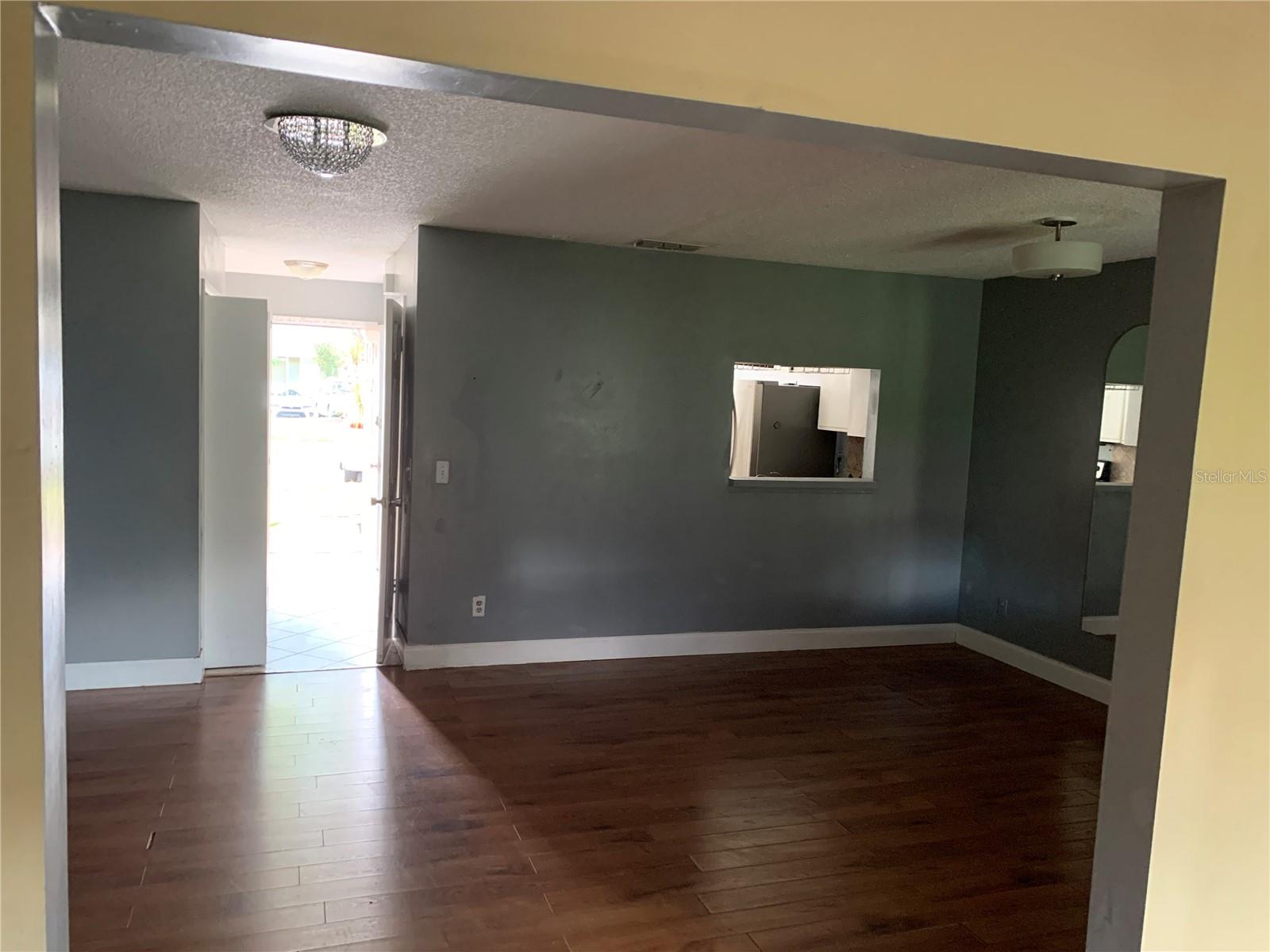 Image 5 of 18 For 11757 Windbourne Circle