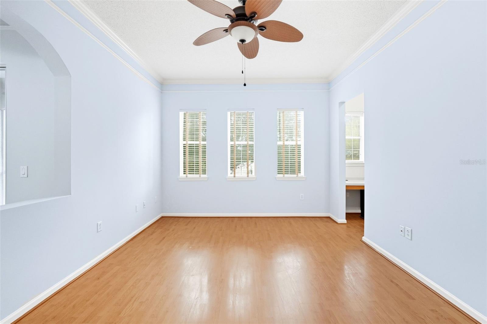 Image 10 of 31 For 12204 Wild Iris Way 110