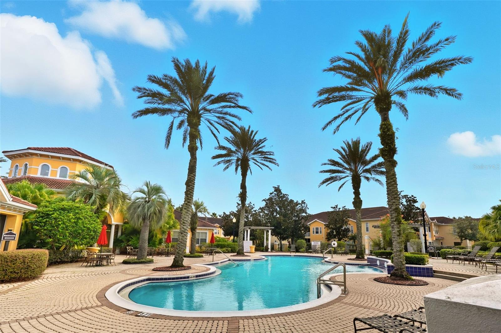 Image 12 of 31 For 12204 Wild Iris Way 110