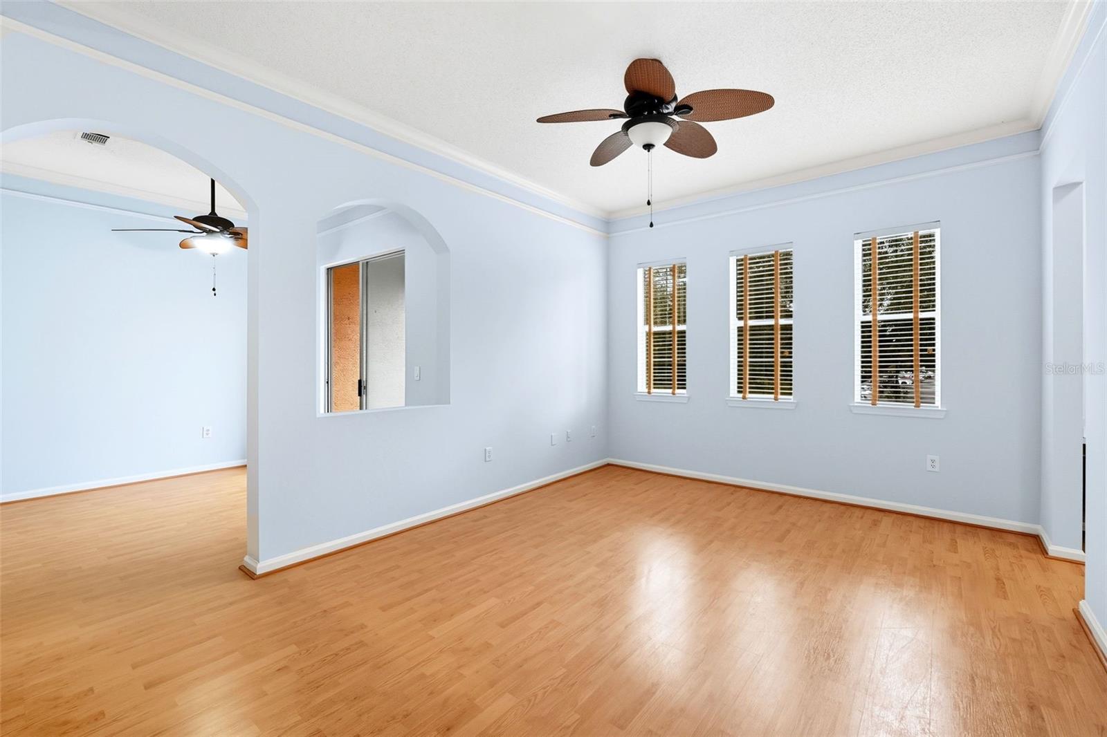 Image 22 of 31 For 12204 Wild Iris Way 110