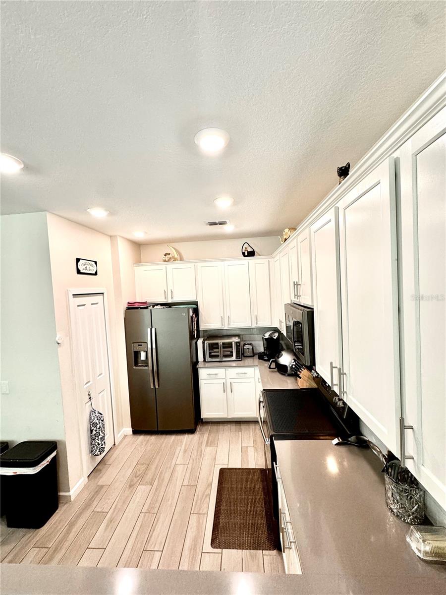 Image 7 of 9 For 9896 Red Eagle Drive