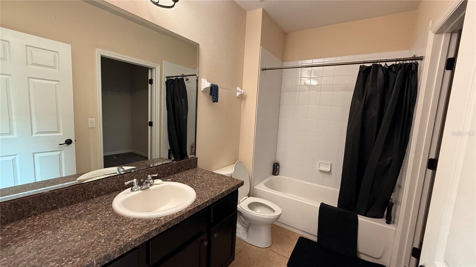 Image 11 of 29 For 4907 Rockvale Drive