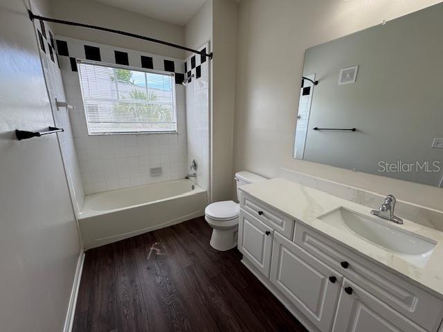 Image 16 of 27 For 791 Celebration Avenue