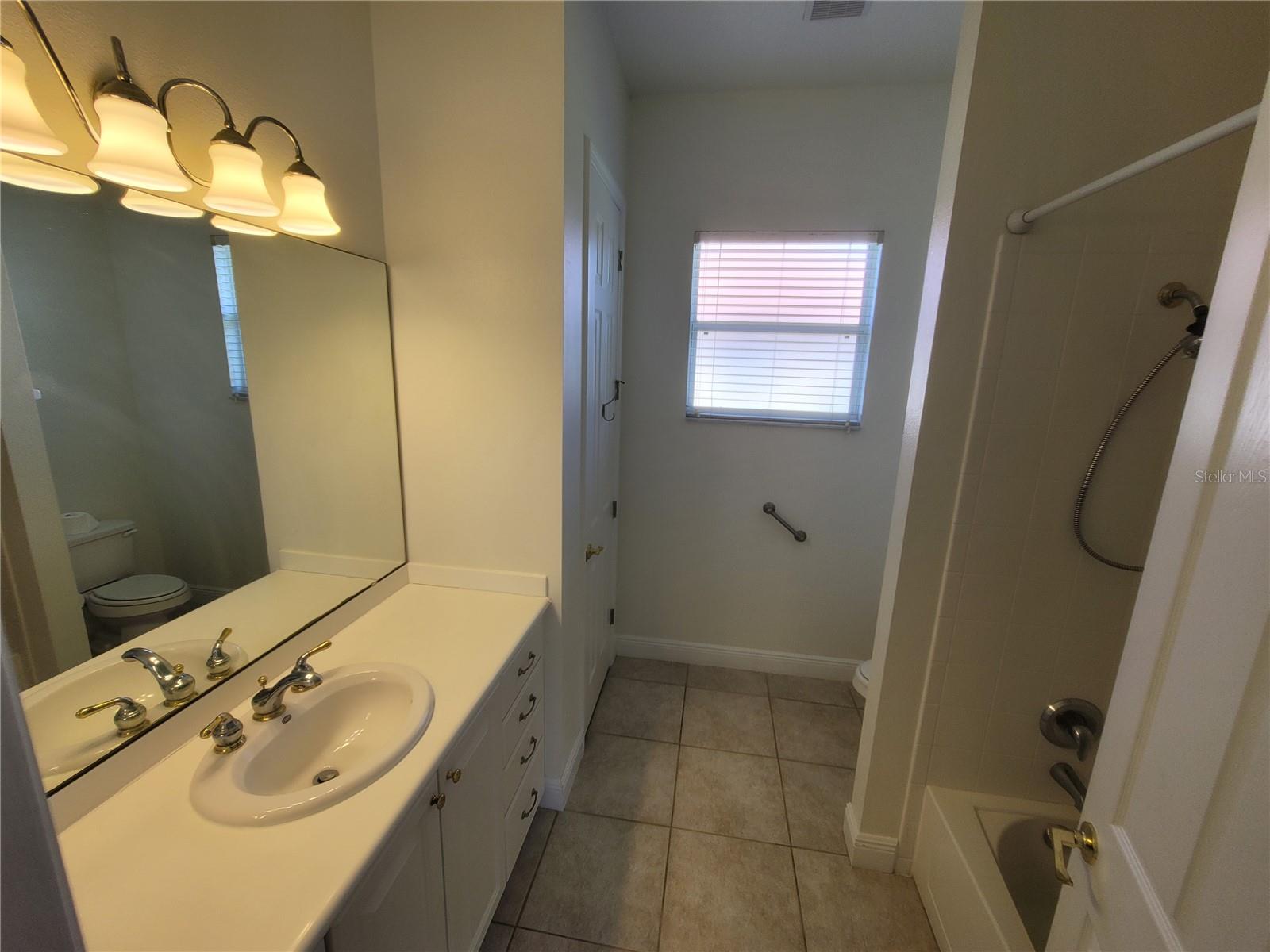 Image 26 of 37 For 113 Torino Lane