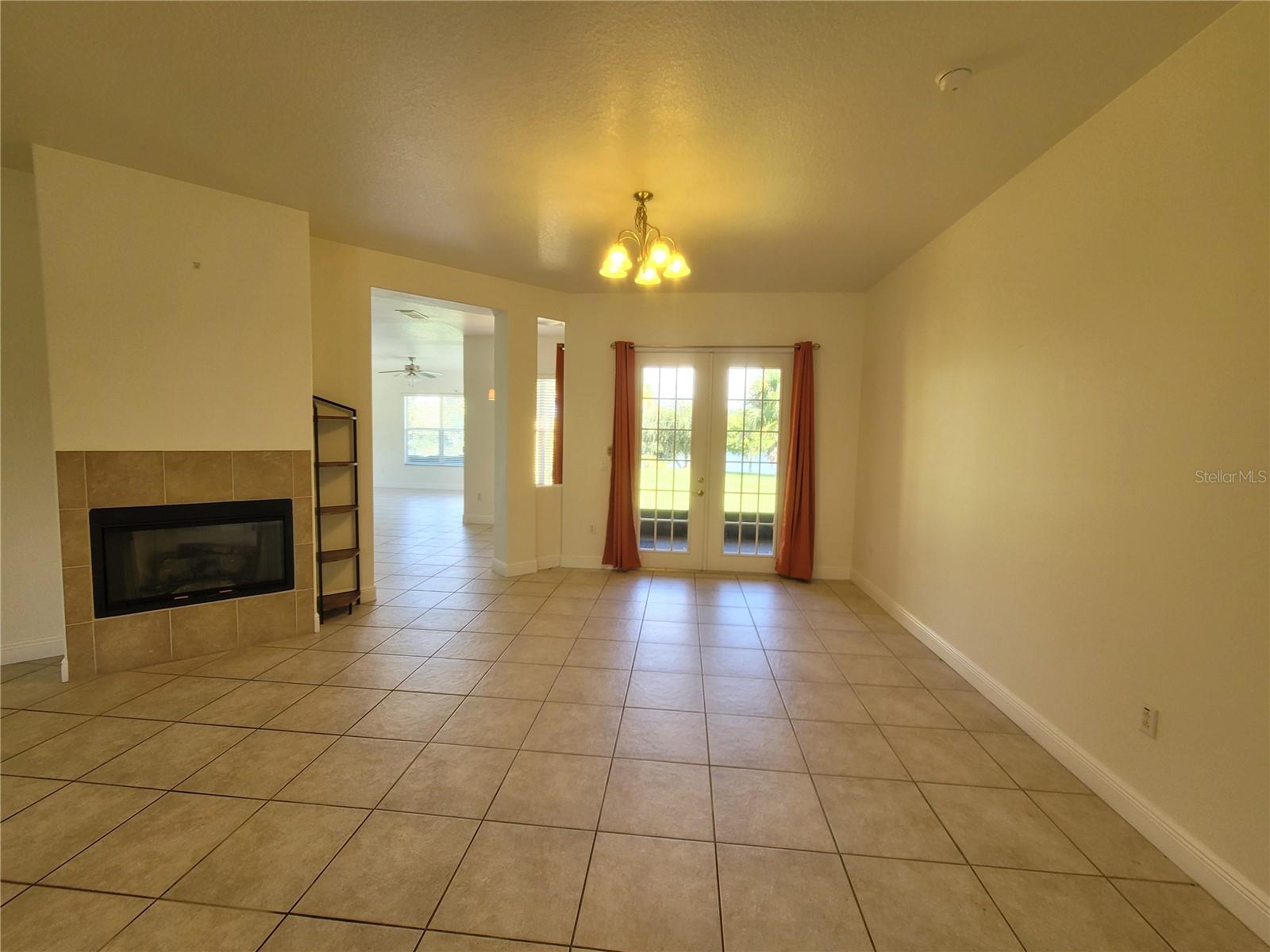 Image 5 of 37 For 113 Torino Lane