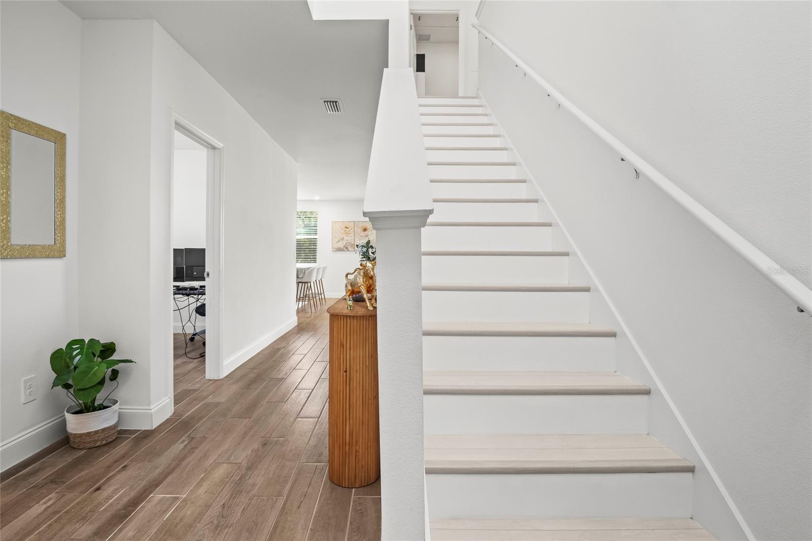 Image 3 of 41 For 2943 Sunstar Drive