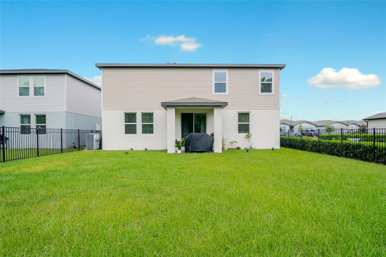 Image 36 of 41 For 2943 Sunstar Drive