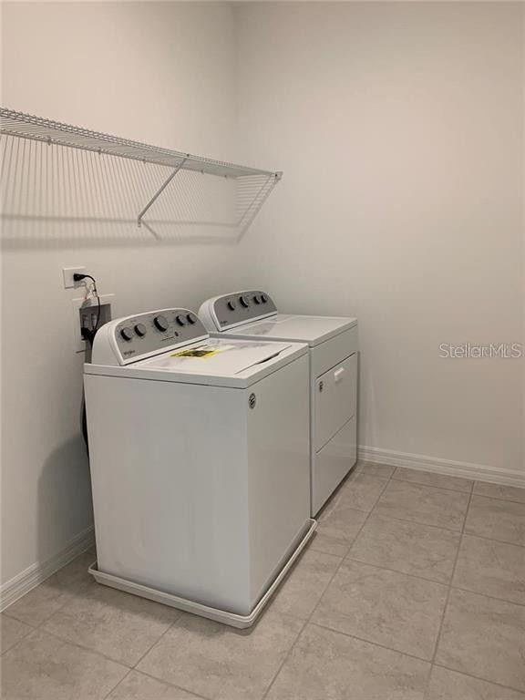 Image 9 of 10 For 10397 Austrina Oak Loop