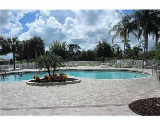 Image 10 of 11 For 17201 Indian Creek Drive 17201