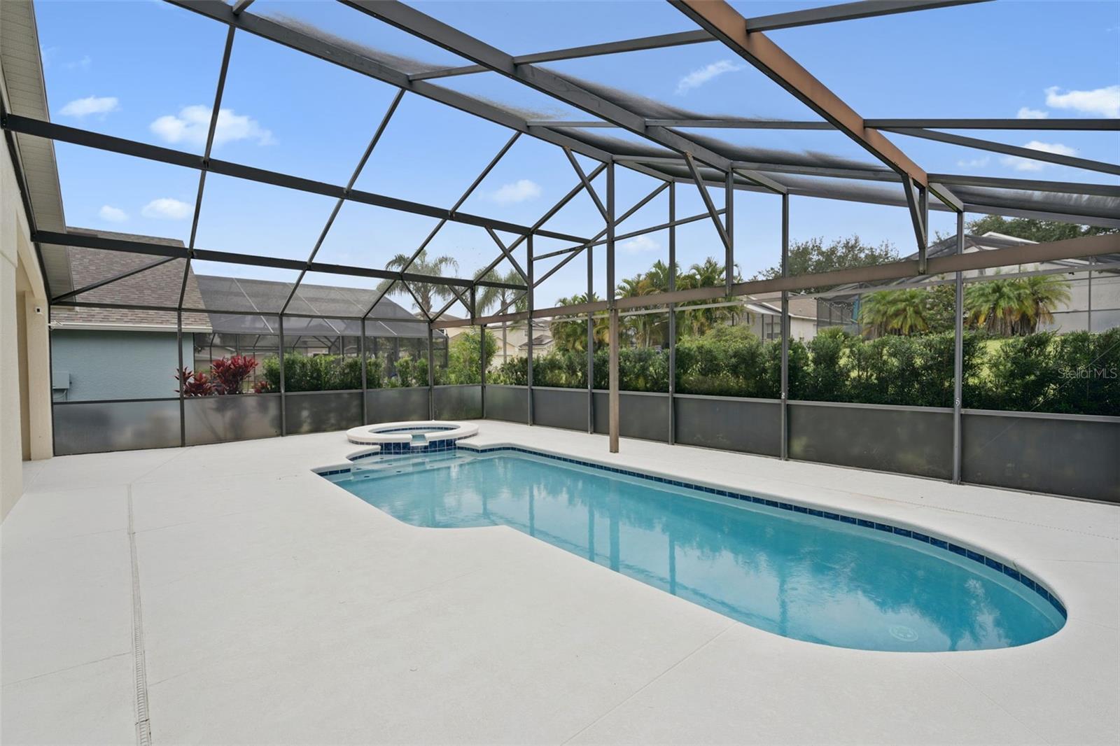 Image 23 of 50 For 148 Moorgate Drive