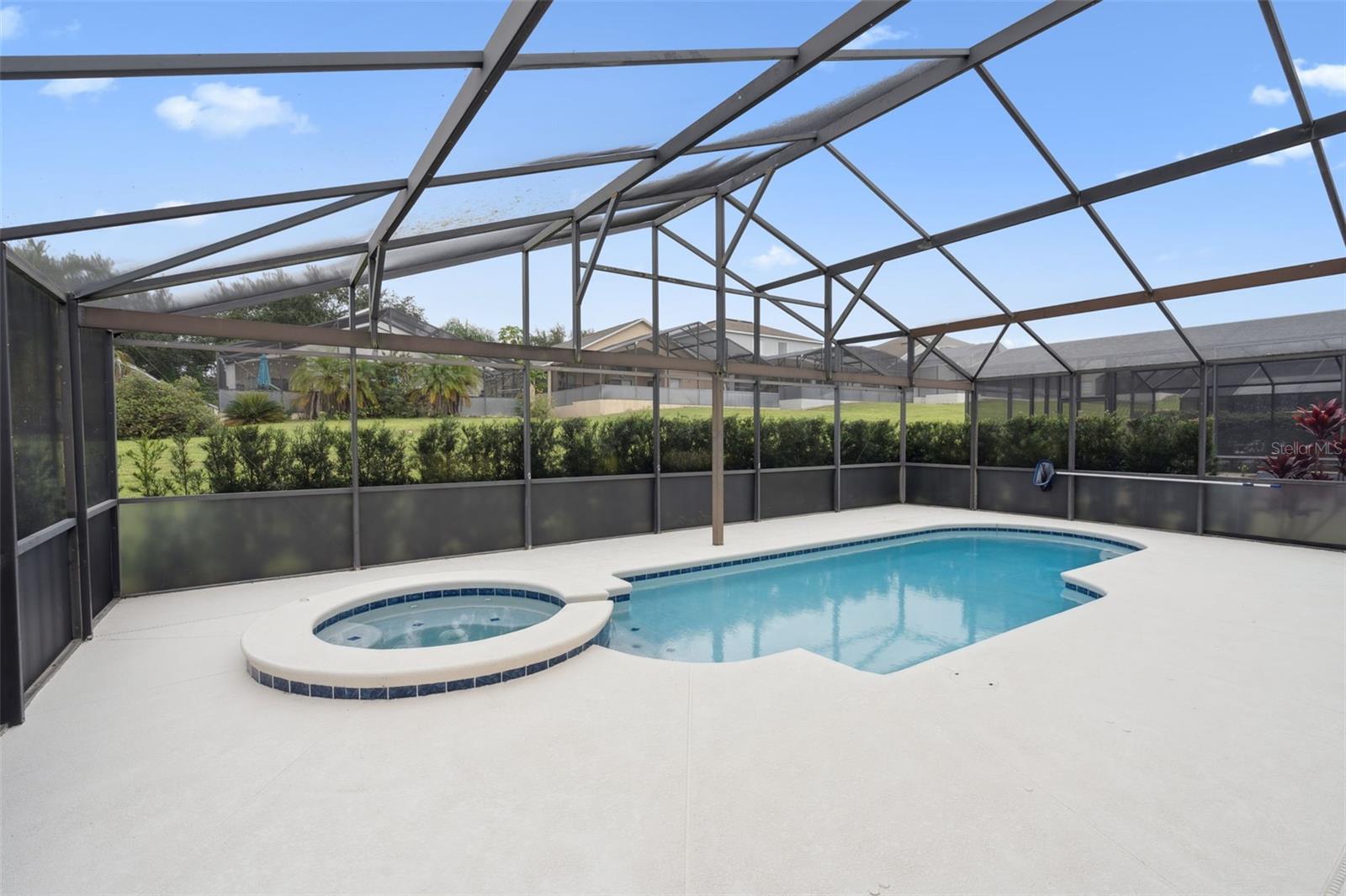 Image 24 of 50 For 148 Moorgate Drive