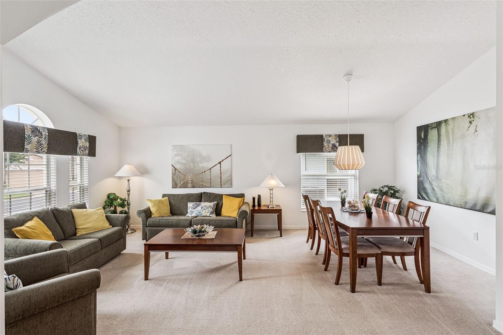 Image 3 of 50 For 148 Moorgate Drive