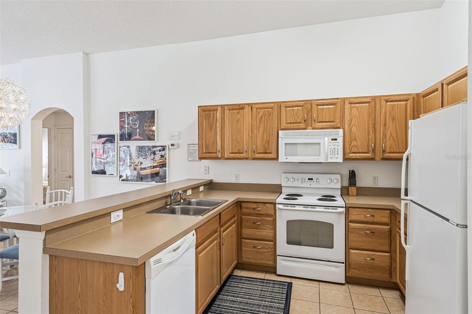 Image 8 of 50 For 148 Moorgate Drive