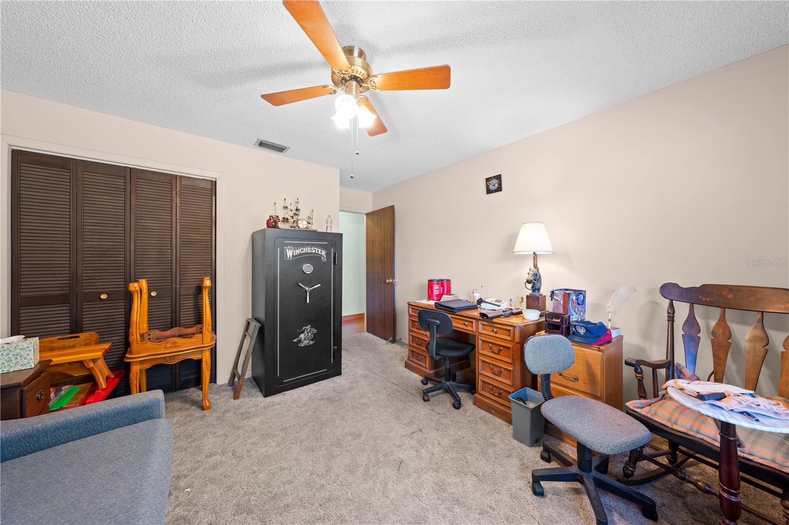 Image 30 of 49 For 4130 Citrus St.
