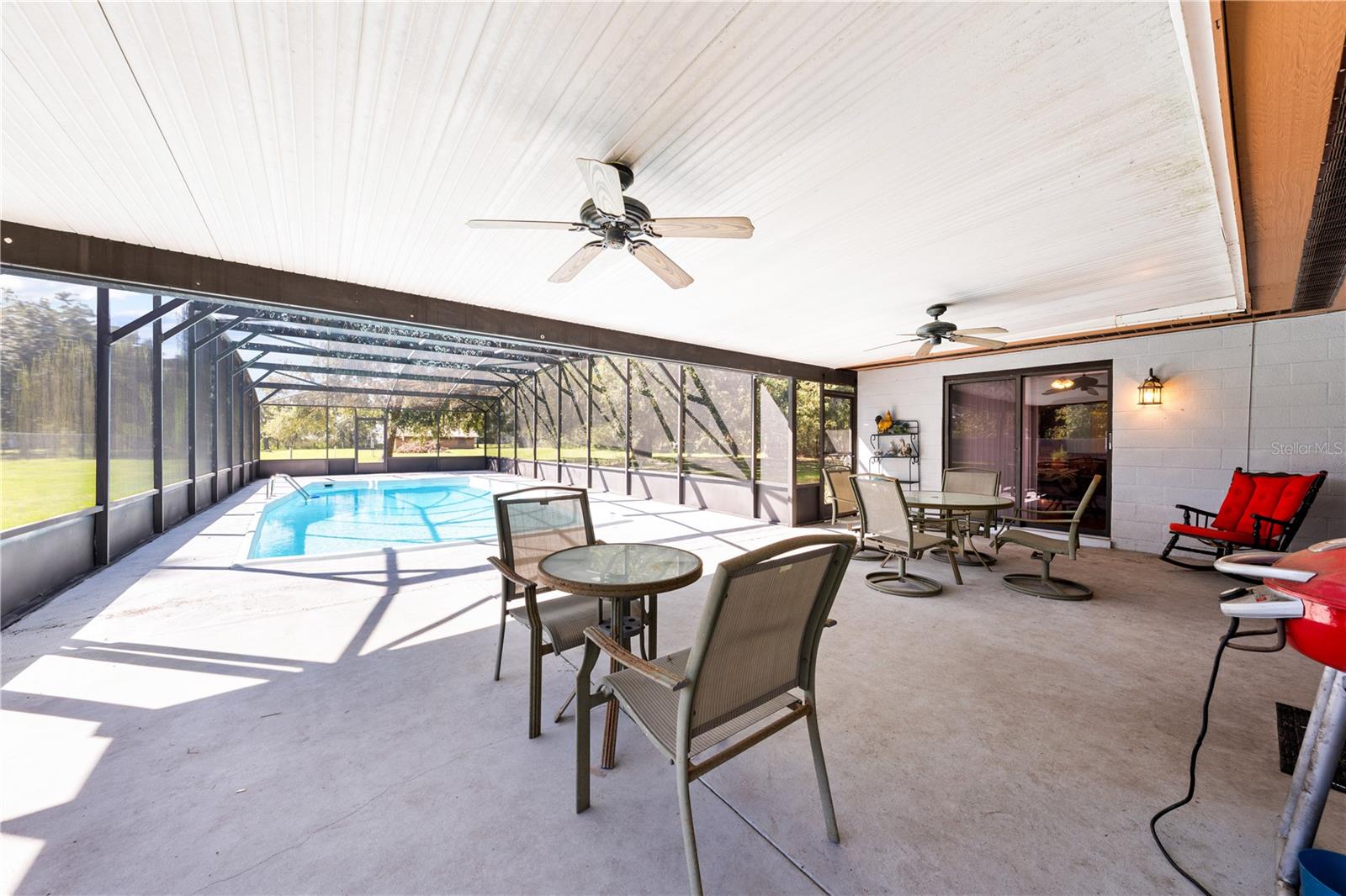 Image 34 of 49 For 4130 Citrus St.