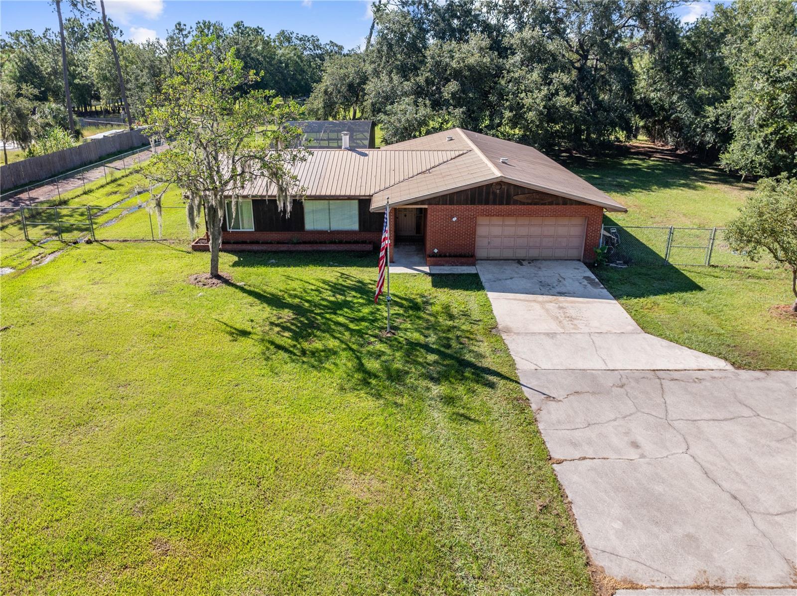 Image 47 of 49 For 4130 Citrus St.