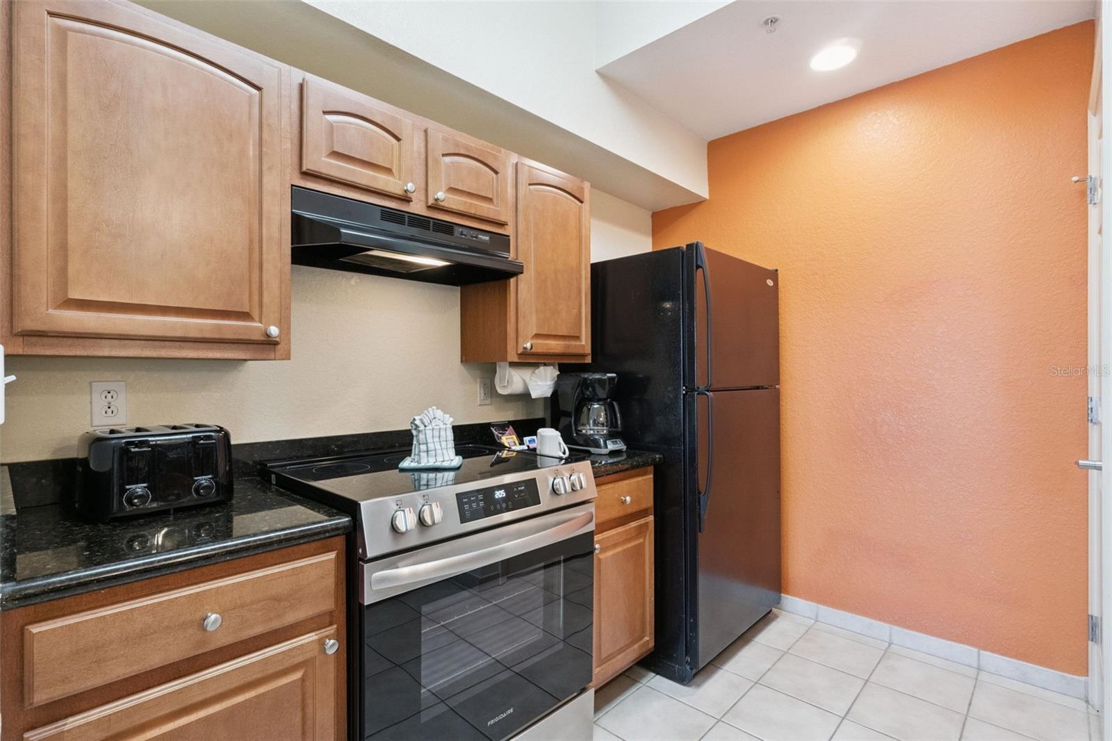 Image 6 of 59 For 8112 Poinciana Boulevard 1303