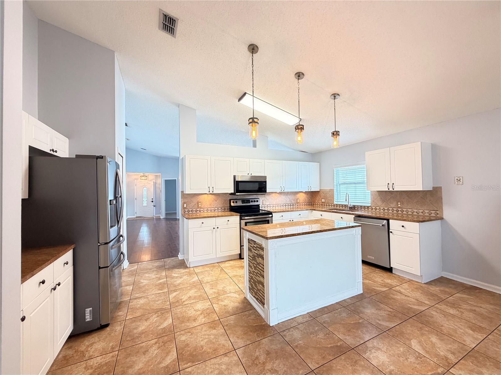 Image 11 of 38 For 2304 Lily Pad Lane