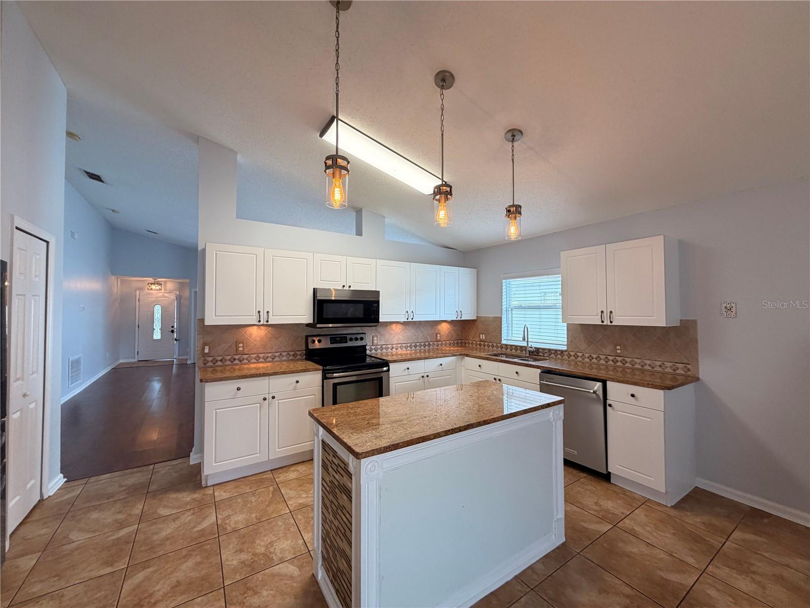 Image 13 of 38 For 2304 Lily Pad Lane