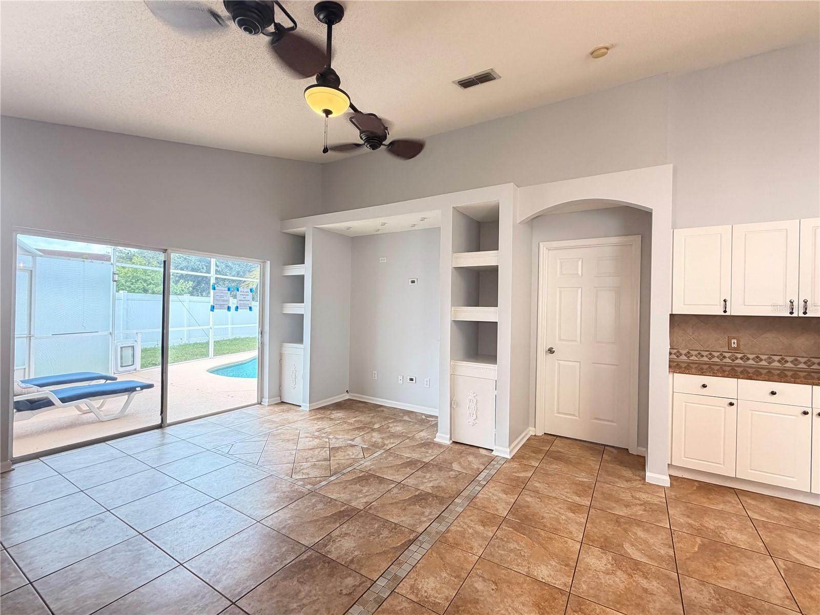 Image 18 of 38 For 2304 Lily Pad Lane