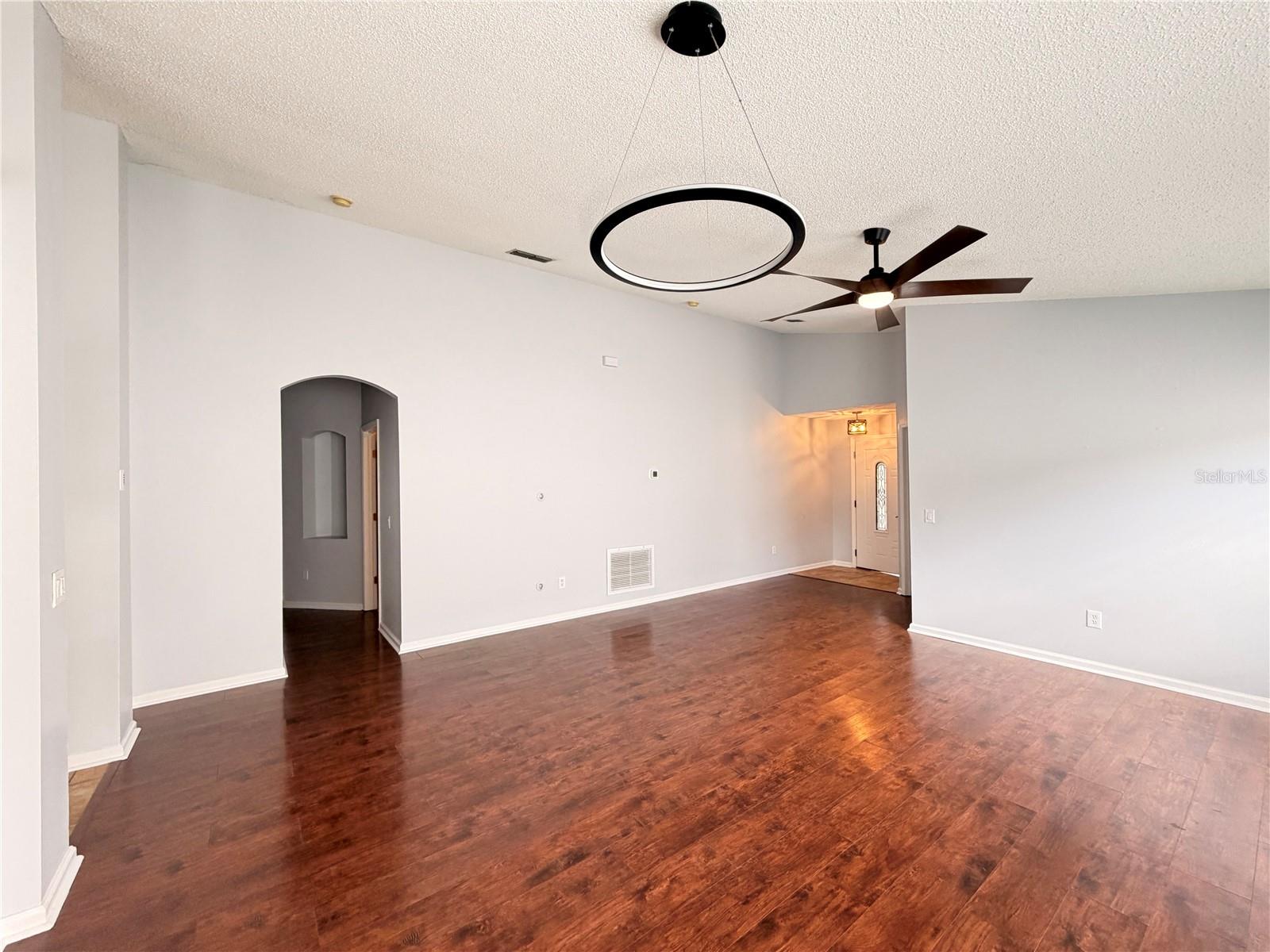 Image 19 of 38 For 2304 Lily Pad Lane