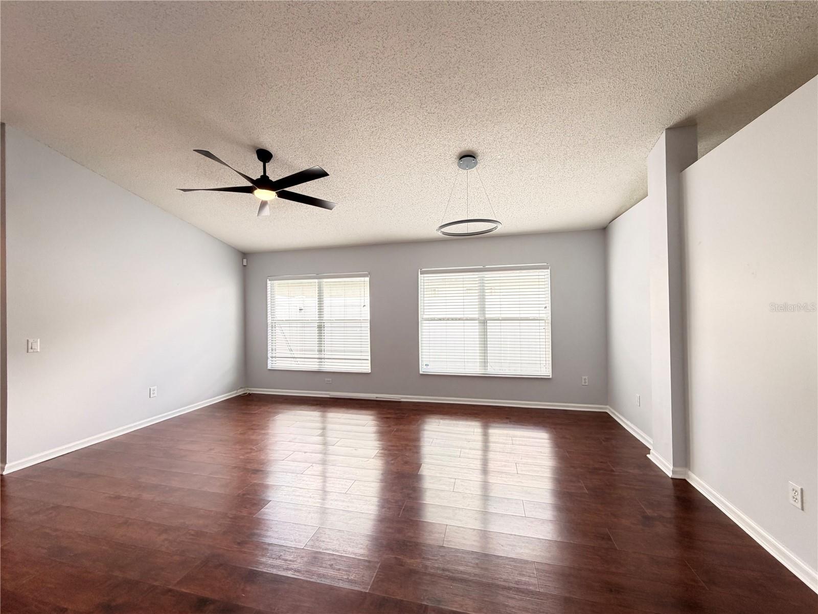 Image 21 of 38 For 2304 Lily Pad Lane