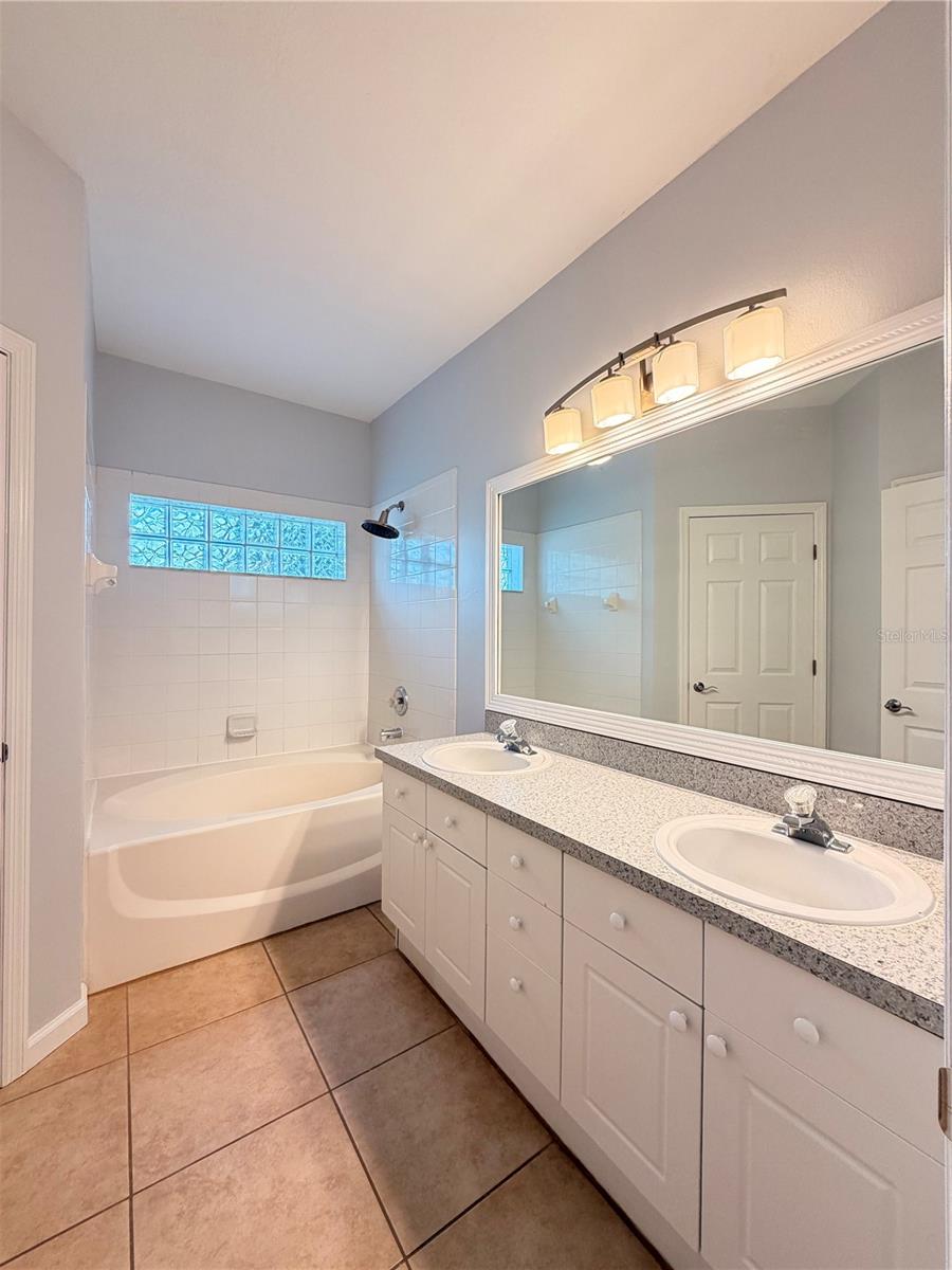 Image 29 of 38 For 2304 Lily Pad Lane