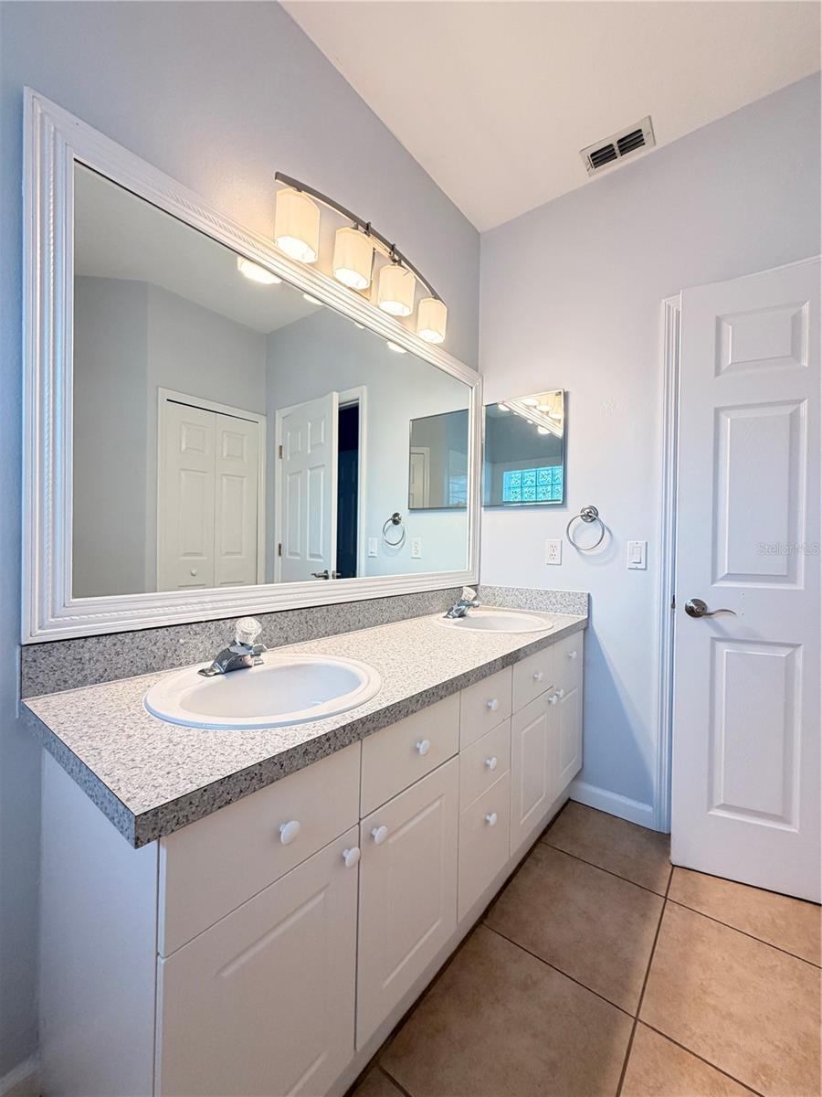 Image 30 of 38 For 2304 Lily Pad Lane