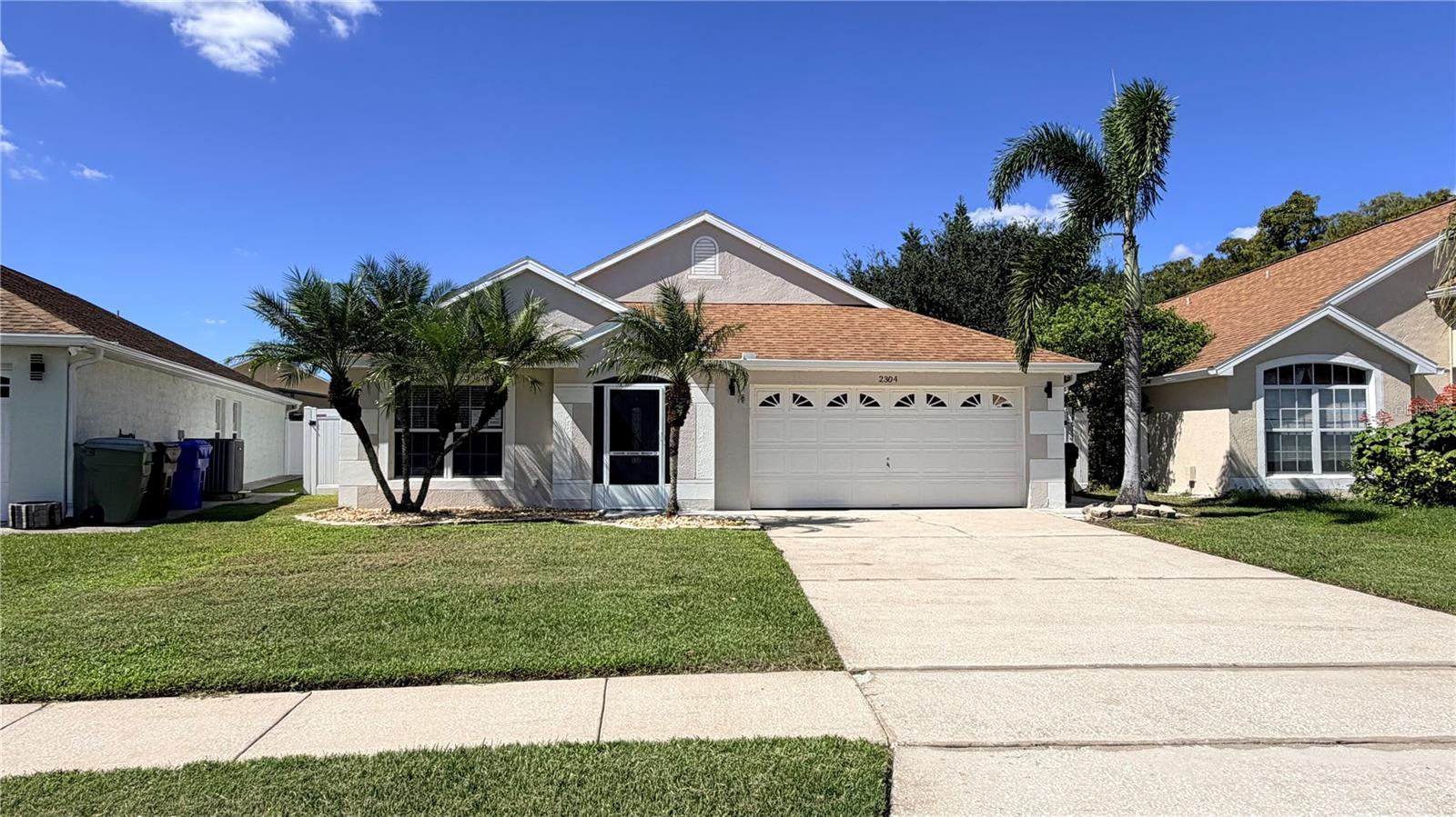 Image 4 of 38 For 2304 Lily Pad Lane