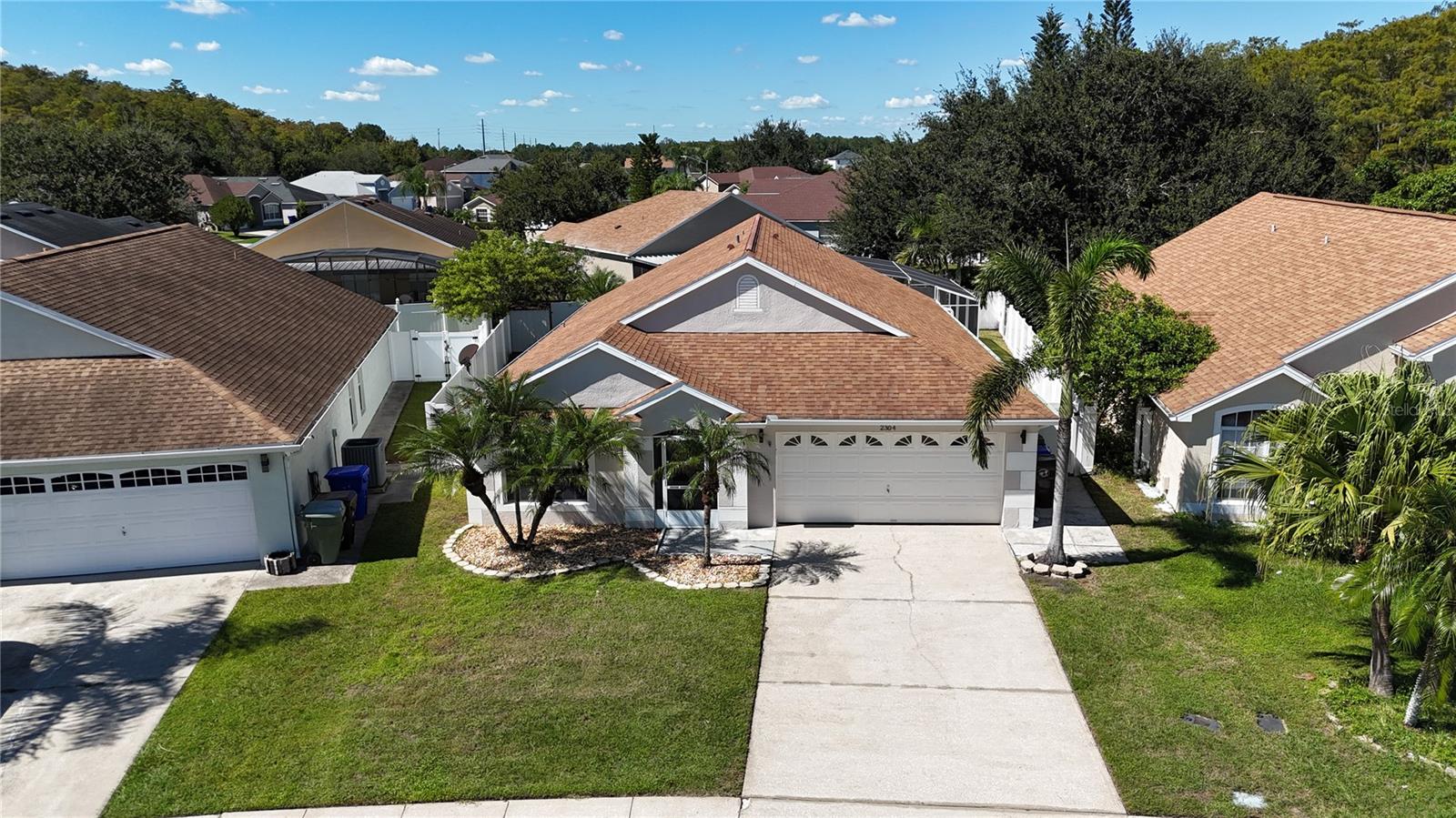 Image 5 of 38 For 2304 Lily Pad Lane