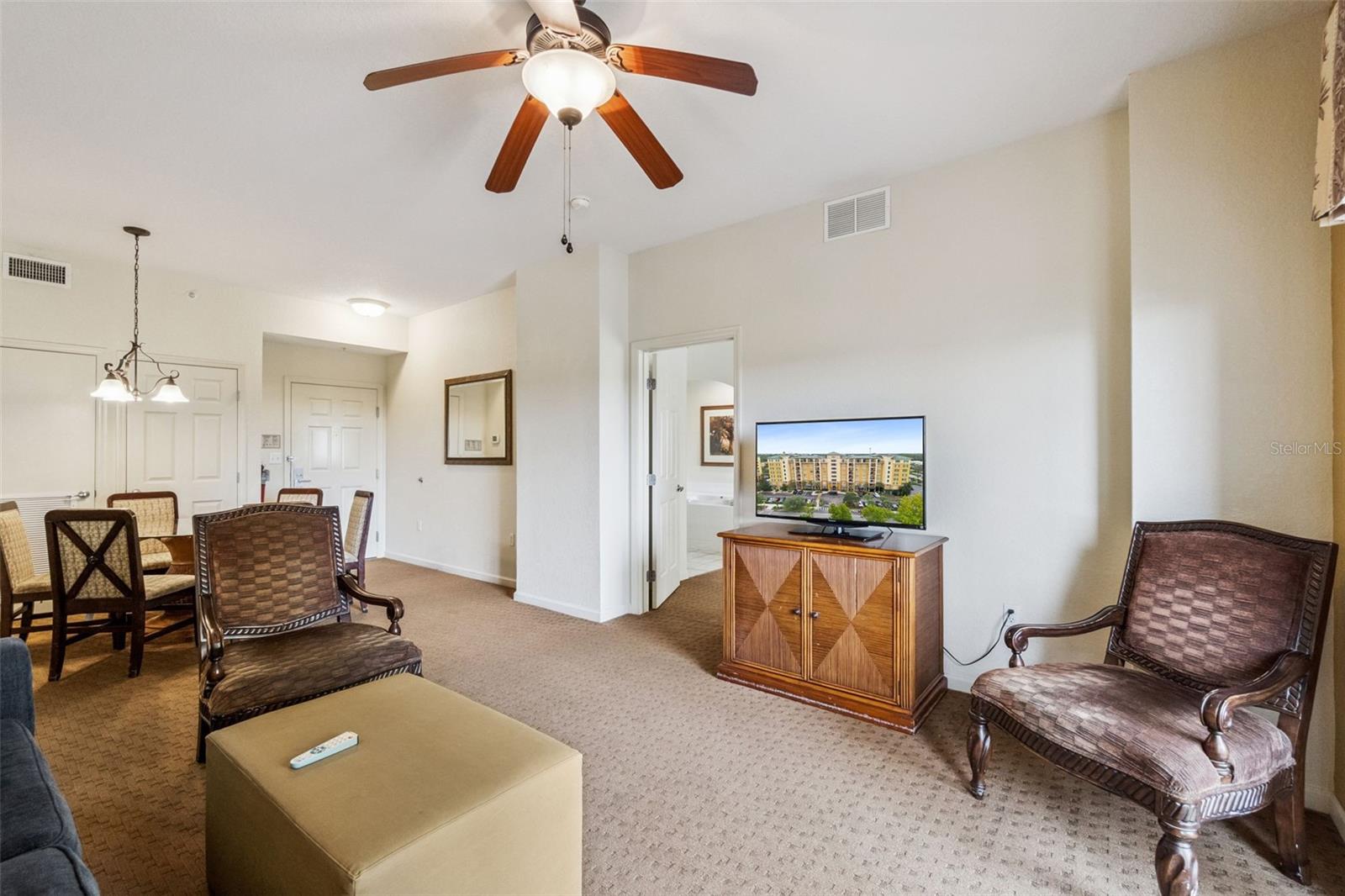 Image 10 of 64 For 8101 Resort Village Drive 3506