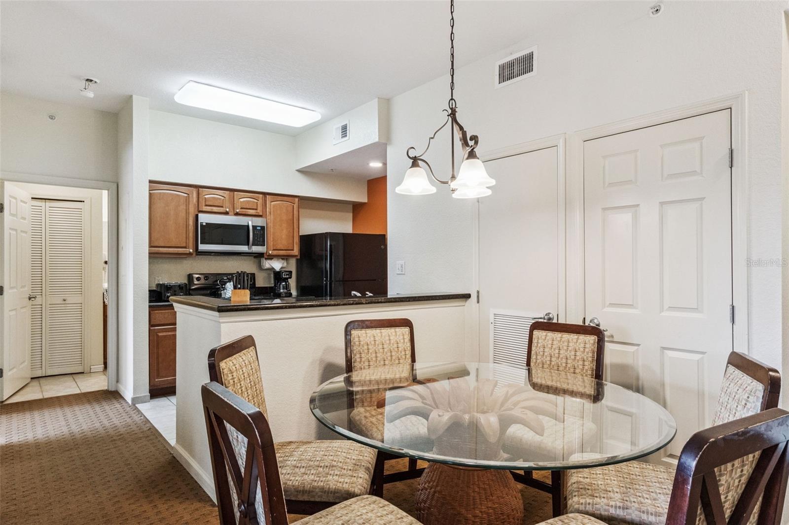 Image 4 of 64 For 8101 Resort Village Drive 3506